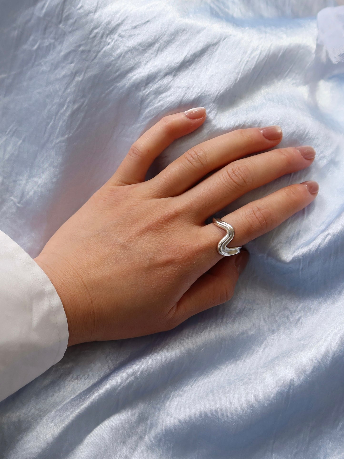 William the Worm Ring